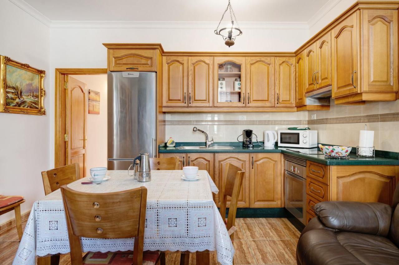 Casa Nina Apartment Uga Bagian luar foto