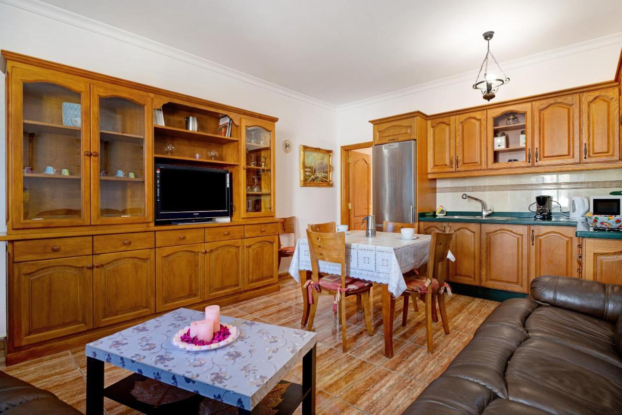 Casa Nina Apartment Uga Bagian luar foto
